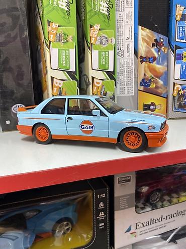 mini gt: Коллекционная модель BMW M3 в гоночной ливрее Gulf. Модель выполнена — 2