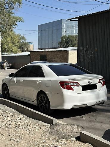 ls 400: Toyota Camry: 2013 г., 2.5 л, Автомат, Бензин, Седан — 4