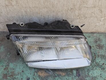 Передние фары: Передняя правая фара Volkswagen 1999 г., Б/у — 4
