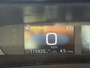 приус 10кузов: Toyota Prius: 2022 г., 1.8 л, Вариатор, Гибрид, Хэтчбэк — 9