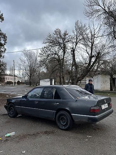 Mercedes-Benz: Mercedes-Benz E-Class: 1990 г., 2.3 л, Механика, Бензин, Седан — 8