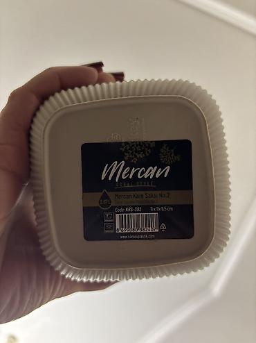 Bitkilər üçün dibçəklər: Relyefli dekorativ dibçək/qab dəsti - Material: yüngül, davamlı — 4