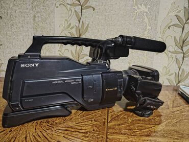 видеорегистратор с gps: Videokamera Sony DCR-SD 1000 Kameranın heç bir problemi yoxdur üstündə