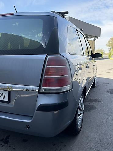 kirgiz auto: Opel Zafira Год выпуска: 2005 Объем: 2.2 Бензин КПП: автомат 7 местный — 6