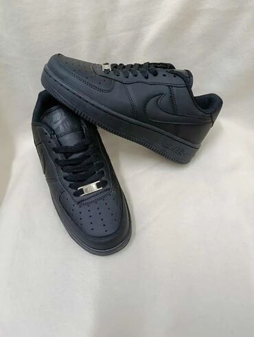 Women's Sneakers and athletic shoes: Nike patike – više modela i boja - Model 1: sportske patike u sivoj — 7