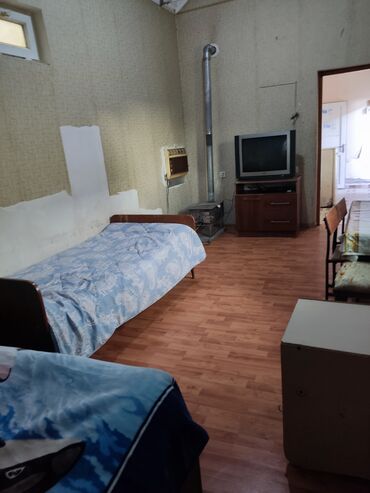 Otaqların uzunmüddətli kirayəsi: Kirayə verilən kiçik mənzil/otaq komplekti - Plan: dəhlizli giriş — 5