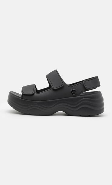 кроксы мужские купить: Босоножки, 38, Crocs, Б/у, цвет - Черный, Самовывоз