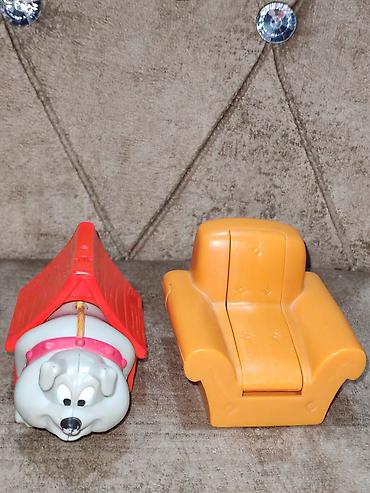 kinder joy one piece: Mcdonalds Tom and jerry seriyasından olan 2 fiqur satılır Ünvan 28 — 1
