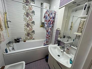 Продажа квартир: 3 комнаты, 100 м², 6 этаж — 4