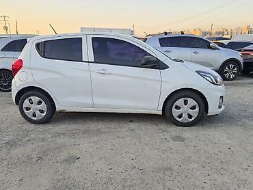 Chevrolet: Chevrolet Spark: 2022 г., Бензин, Хэтчбэк — 3