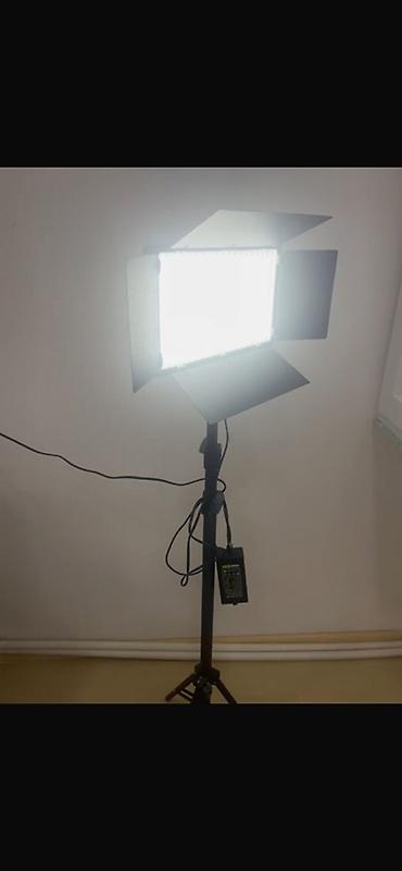 16 pro maks: LED studiya işıq paneli və tripod seti - Güclü LED panel: kvadrat — 1