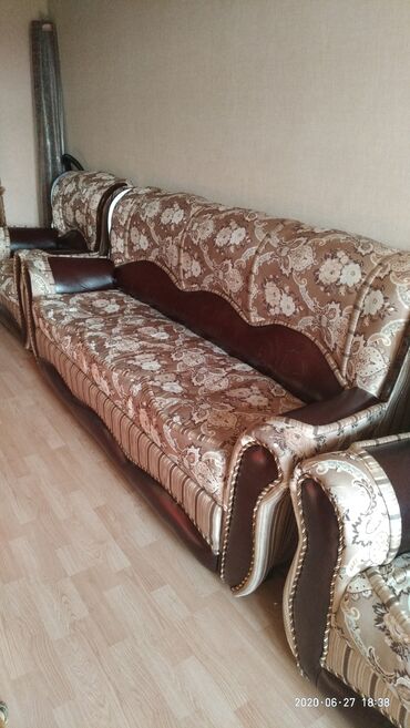 Divan+kreslo satilir