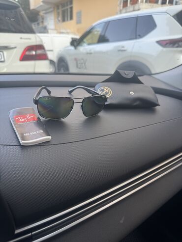 kişi eynəyi: Gün eynəyi, Ray-Ban, Yeni