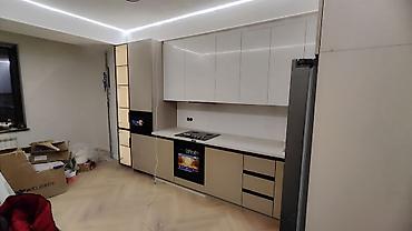 Кухонные гарнитуры: Кухонный гарнитур — 11