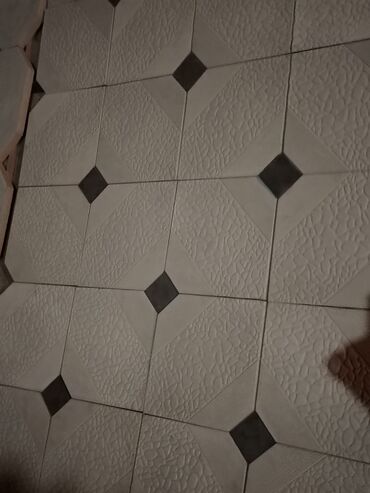 Beton plitələr: Bakı daş döşəmə plitələri – dekorativ və funksional həllər Məhsul: - — 17