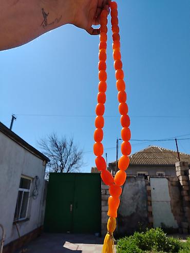 sacaq: Kehraba təsbeh – iri daşlı, xüsusi hazırlanma. - Material: sixma — 4