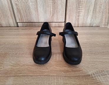 adidas za bebe: Graceland crne cipele sa potpeticom br 35 ug 22 cm Graceland crne — 2