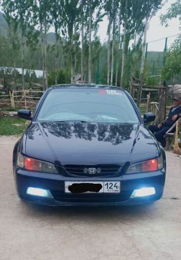кузовной домкрат: Honda Accord: 2000 г., 2 л, Автомат, Бензин, Седан
