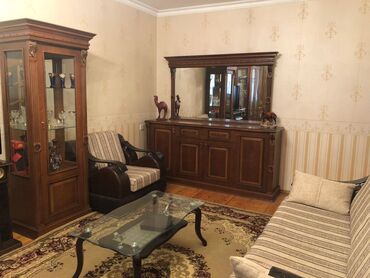 Köhnə tikili: Bakı, 3 otaqlı, Köhnə tikili, m. Memar Əcəmi, 90 kv. m — 4