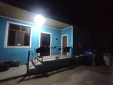 ev alqı satqısı və kirayəsi: Səmkirin Kür qəsəbəsində : həyət evi kirayə verilir 150 azn — 1