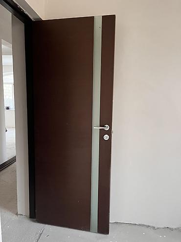 qapi zamok: Endirim olunacaq .400 azn alınıb .6 ədəddir.İstənilən sayda ala — 2