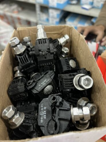 бу клемдер: Прокалывающие ответвительные зажимы для СИП Описание: - Тип