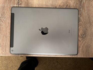 Apple iPad: İşlənmiş Apple iPad 8 (2020), 10,2", 64 GB