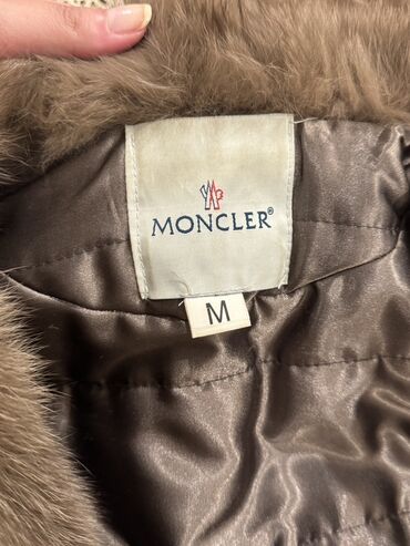 Qazanlar: Cins kurtka, Moncler, M (EU 38)