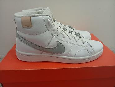 guess patike 40: Nike zenske kožne patike – visoki model - Model: klasičan high‑top sa — 1