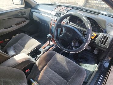 Nissan: Nissan Cefiro: 1997 г., 2.5 л, Автомат, Бензин, Минивэн