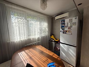7 мкр: 3 комнаты, 62 м², 7 мкр 104 серия, 1 этаж — 5