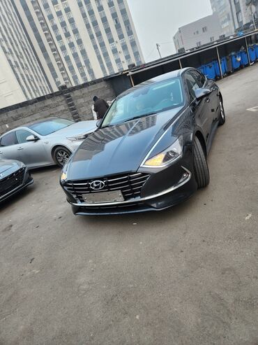 Hyundai: Hyundai Sonata: 2019 г., 2 л, Автомат, Газ, Седан — 2