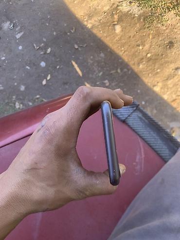Apple iPhone: IPhone 11, черный - Память: 128 акб 65 типичная версия для модели; — 2