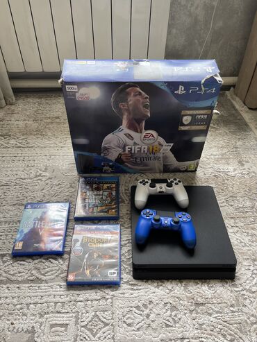 PS4 (Sony PlayStation 4): Ps4 slim 500gb в идеальном состоянии, полностью рабочая без каких либо