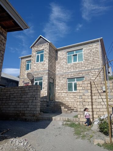 masazirda ucuz heyet evleri: Masazır 5 otaqlı, 220 kv. m