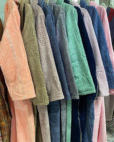 Другая мужская одежда: Мужские халаты Мужские пижамы Женские,детские Оптом и в розницу Тольуо — 24