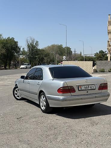 Продажа авто: Mercedes-Benz E-Class: 2000 г., 3.2 л, Автомат, Бензин, Седан — 2