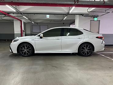 camry 55 exclusive: Toyota Camry: 2022 г., 2.5 л, Гибрид, Седан — 3