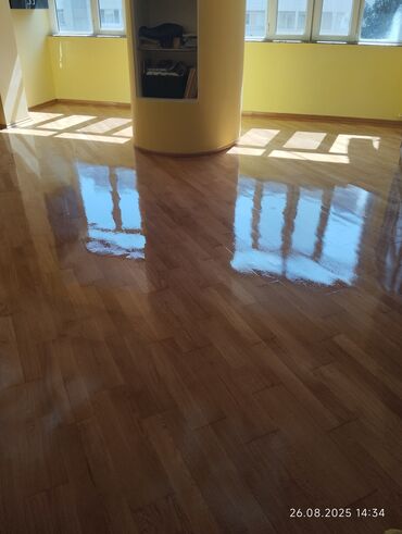 Döşəmə işləri: Pol ve parketlerin yonulub laklanmasi yuksek seviyyede — 27