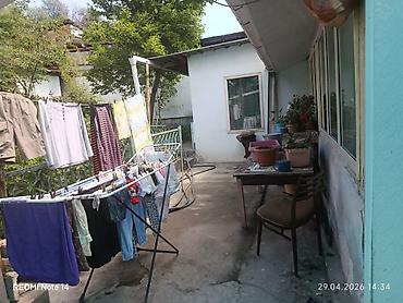 Продажа коттеджей и домов: Продаётся дом в городе Ош в районе Юго Восток ориентир конечная 102 — 8