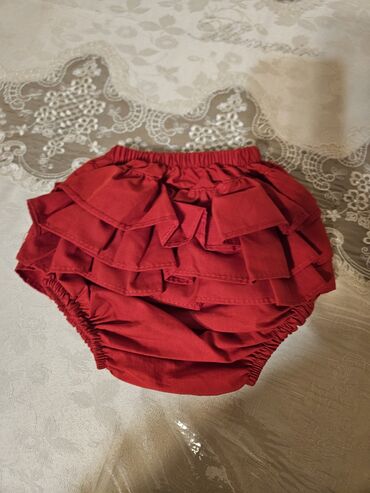 Uşaqlar üçün digər geyimlər: Qız uşaqları üçün ziyafət/libas dəsti – 4 fərqli model 1) Ağ zərif — 27