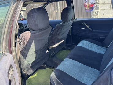 Volkswagen: Volkswagen Passat Variant: 1993 г., Механика, Бензин, Универсал — 10