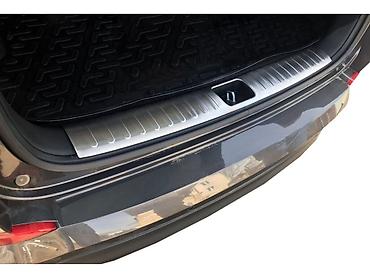 tucson китайский: Накладка крышки багажника Hyundai, 2021 г., Б/у, Оригинал — 2
