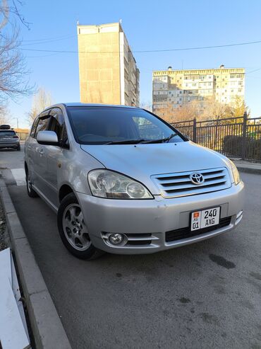 Toyota: Toyota Ipsum: 2003 г., 2.4 л, Автомат, Газ, Минивэн — 3