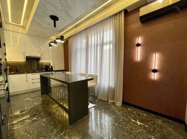 Долгосрочная аренда квартир: 3 комнаты, Агентство недвижимости, Без подселения, С мебелью полностью — 4