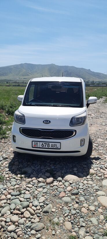 Kia: Kia Ray: 2017 г., 1 л, Автомат, Газ, Минивэн
