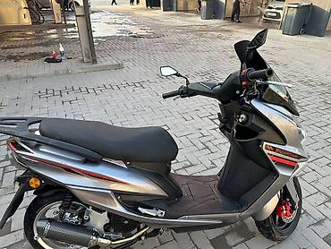 Скутеры: Тип скутера 150 куб. см, Бензин, Б/у — 8