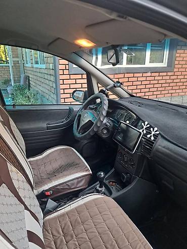 газ автобус: Opel Zafira: 2000 г., 1.8 л, Механика, Бензин, Минивэн — 5