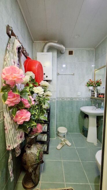 Uzunmüddətli kirayə mənzillər: Mənzil – zövqlü interyerlə tam yaşayışa hazır. - Plan: ayrı-ayrı — 8