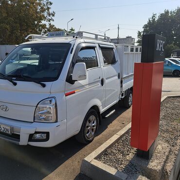 кулиса спейс стар: Жеңил жүк ташуучу унаа, Hyundai, Дубль